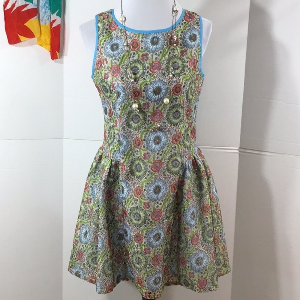 Yumi lace overlay dress